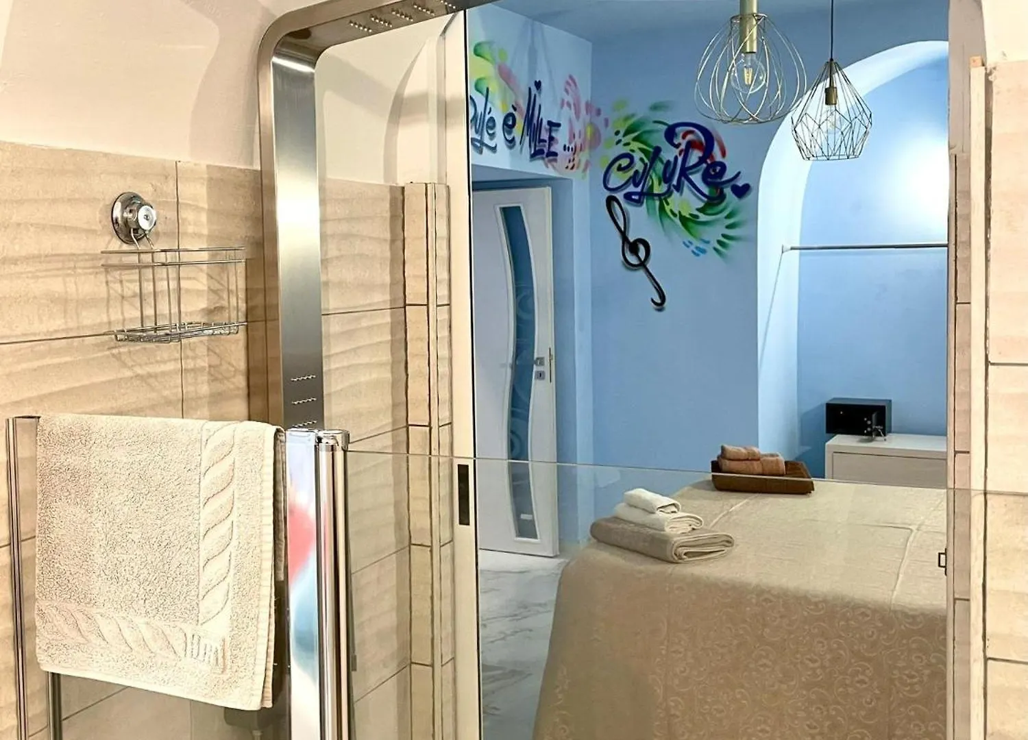 Carlo Di Borbone Apartments - Napoli Chiaia